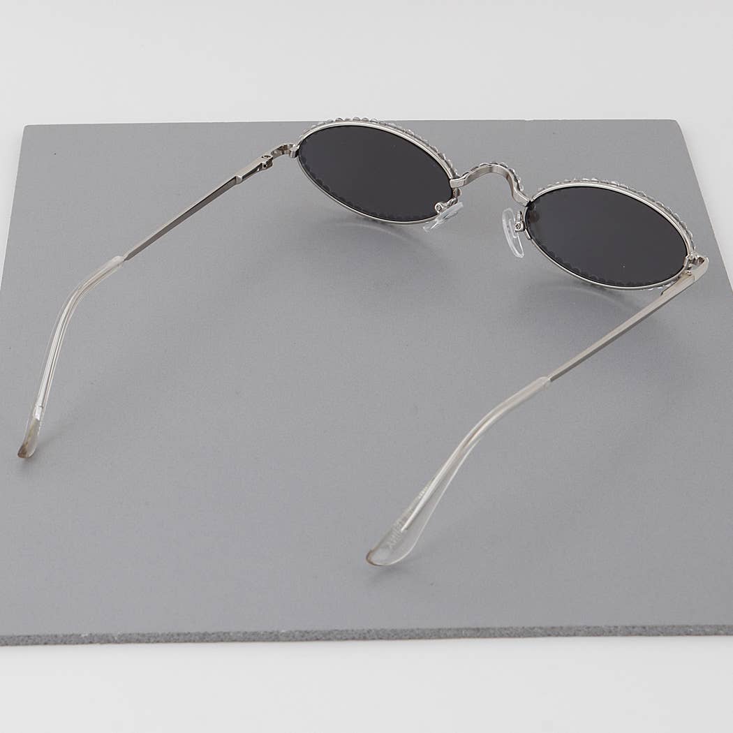 Vintage Style, Jewel Lined Round Sunglasses