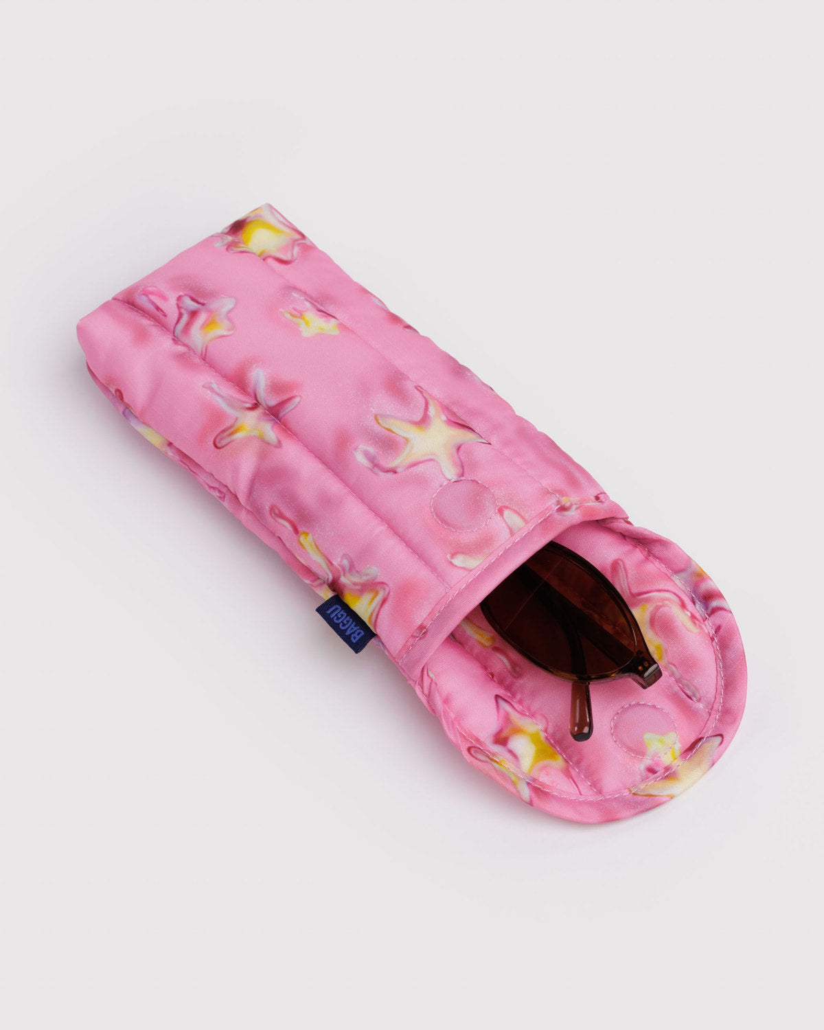 BAGGU • “Dancing Star” Puffy Glasses Sleeve