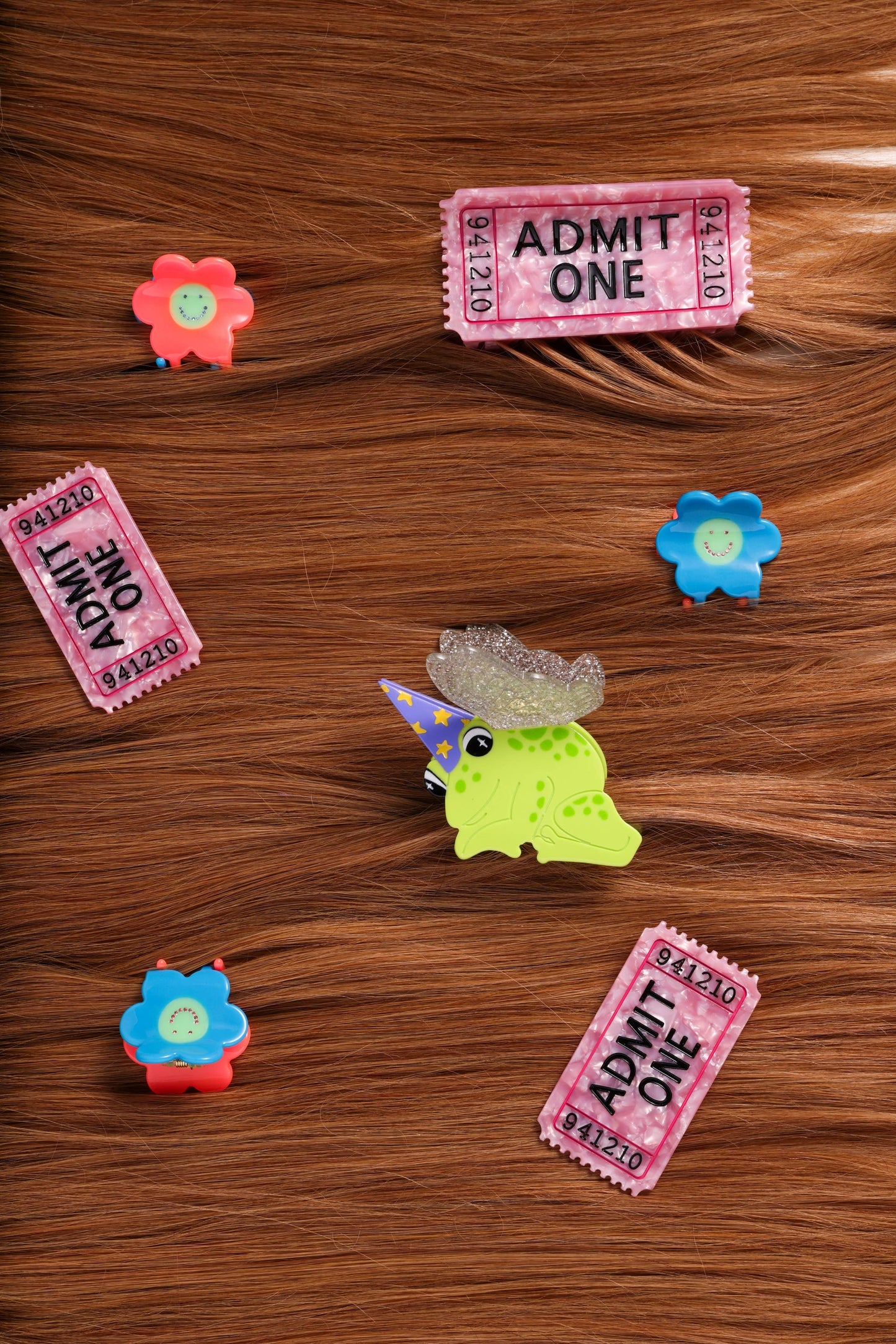 The Peach Fuzz • Wizard Frog Hair Claw