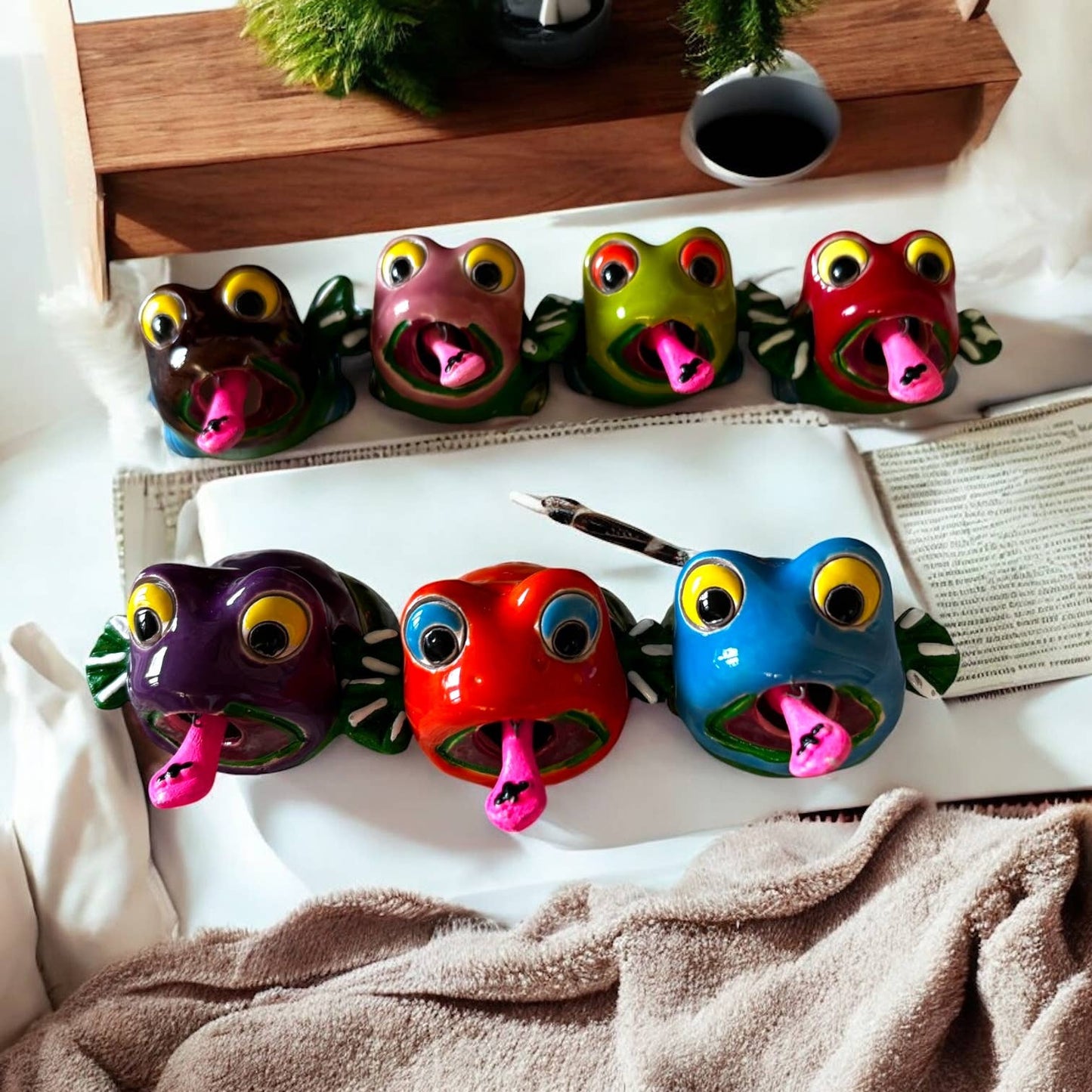 Moving Ceramic Handmade Clay Frog Figurine