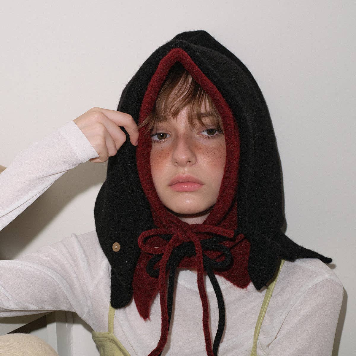 Knitted Wool Bonnet Beanie with Drawstring for Women