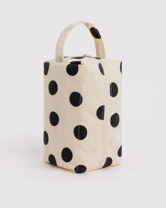 BAGGU • "Cream And Black Polka Dot" Dopp Kit