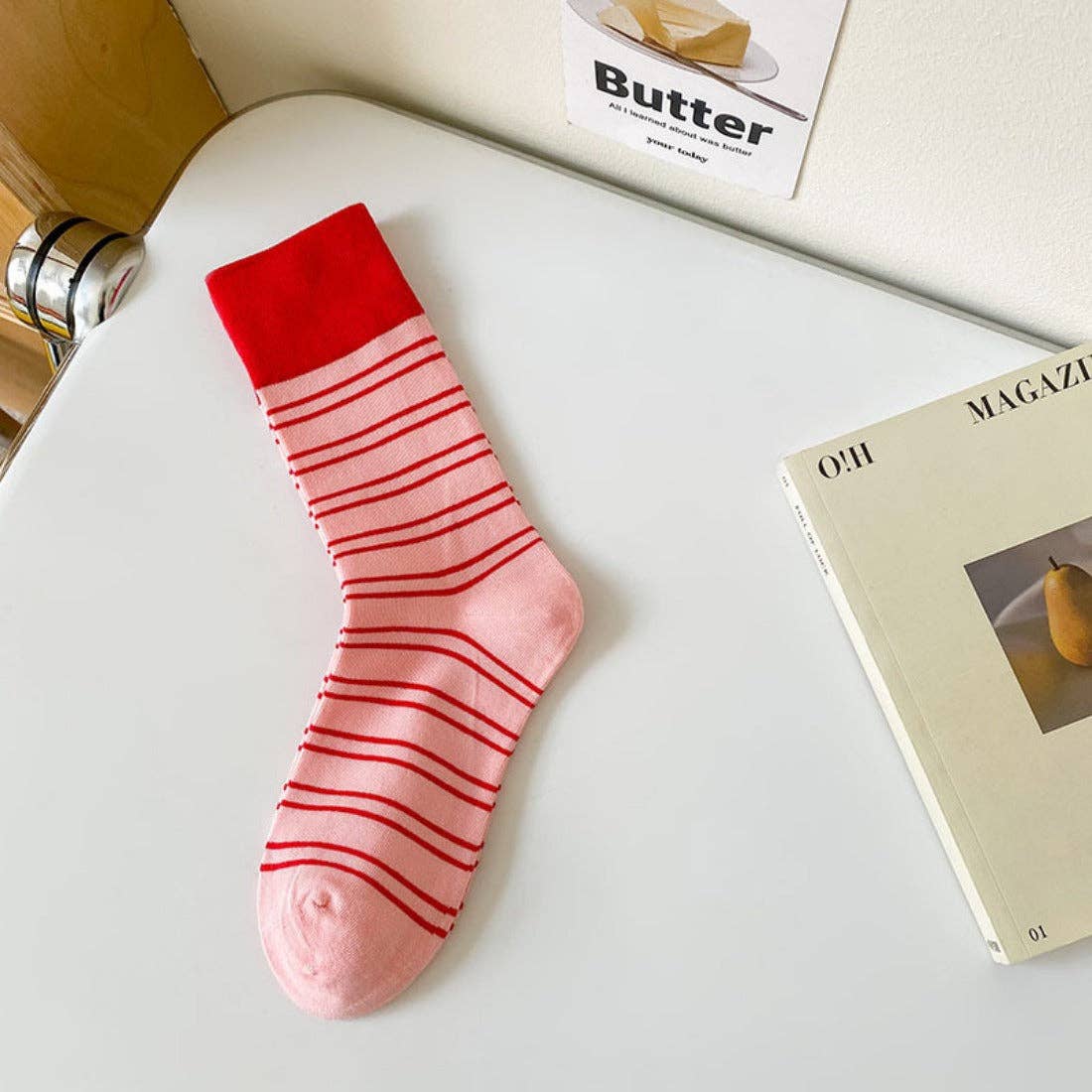 Contrast Stripe Mid-Calf Socks