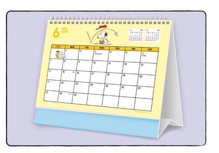 PEANUTS Snoopy 2026 Desk Calendar with deco stickers