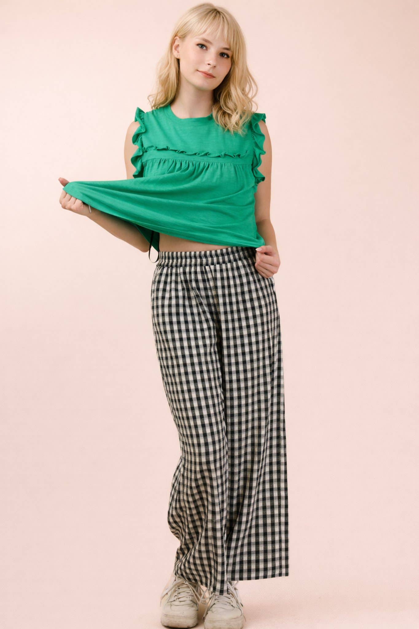 VERY J • Gingham Casual Elastic Relaxed Bottom Pants