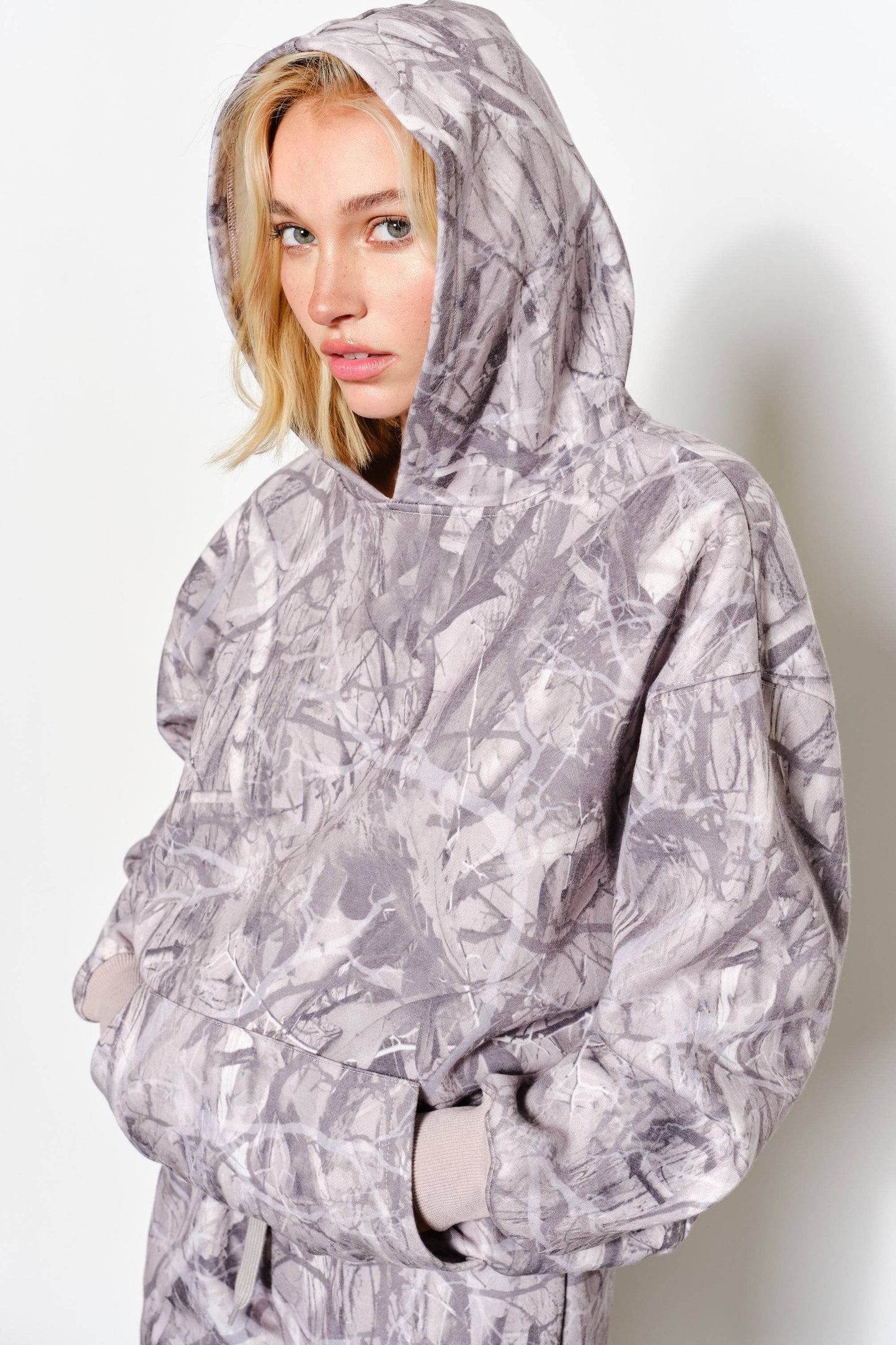 Pretty Garbage • Camo Sweatshirt “BLAKE”