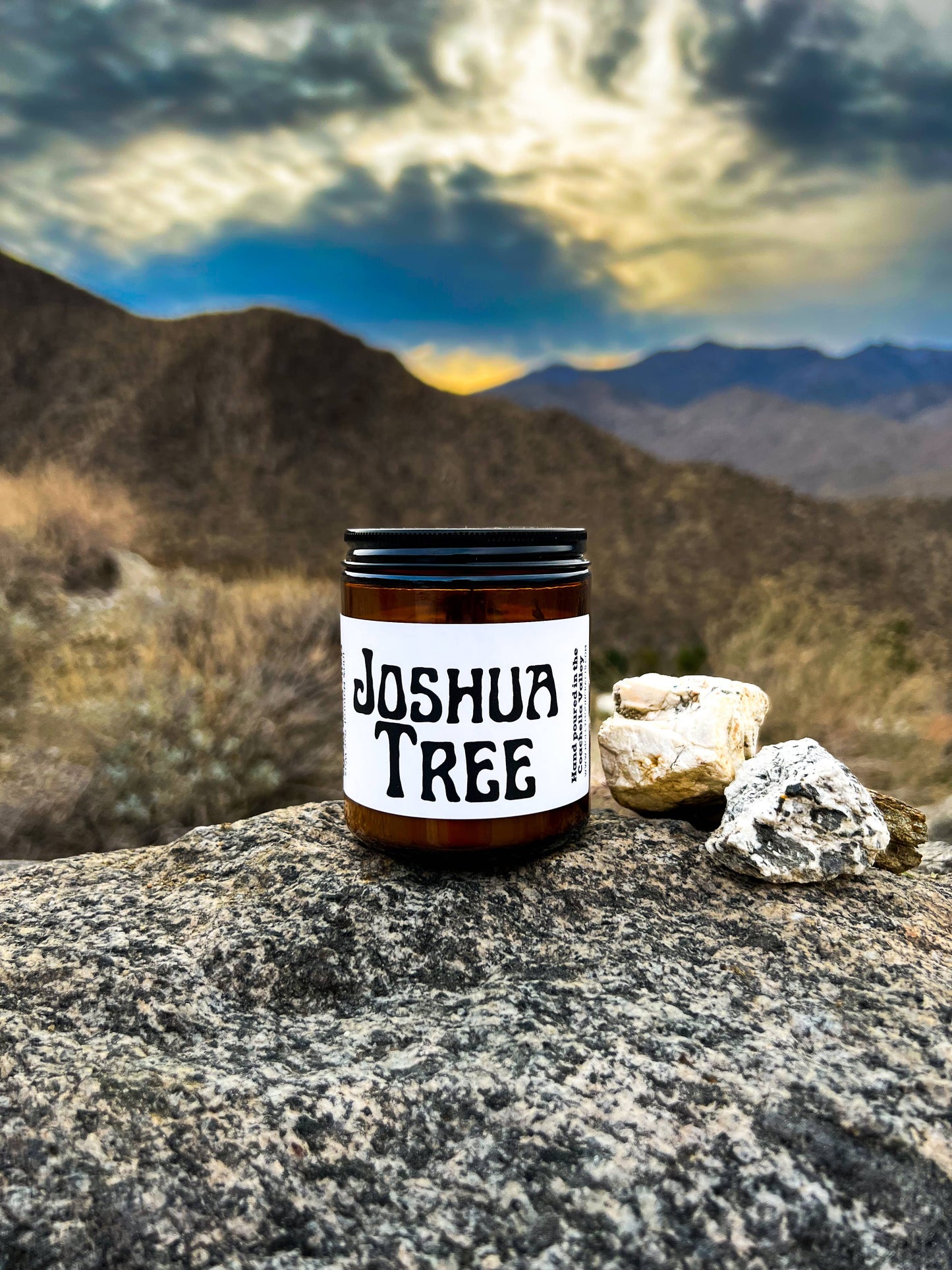 Molly Moon Crafts • Joshua Tree Jar Candle