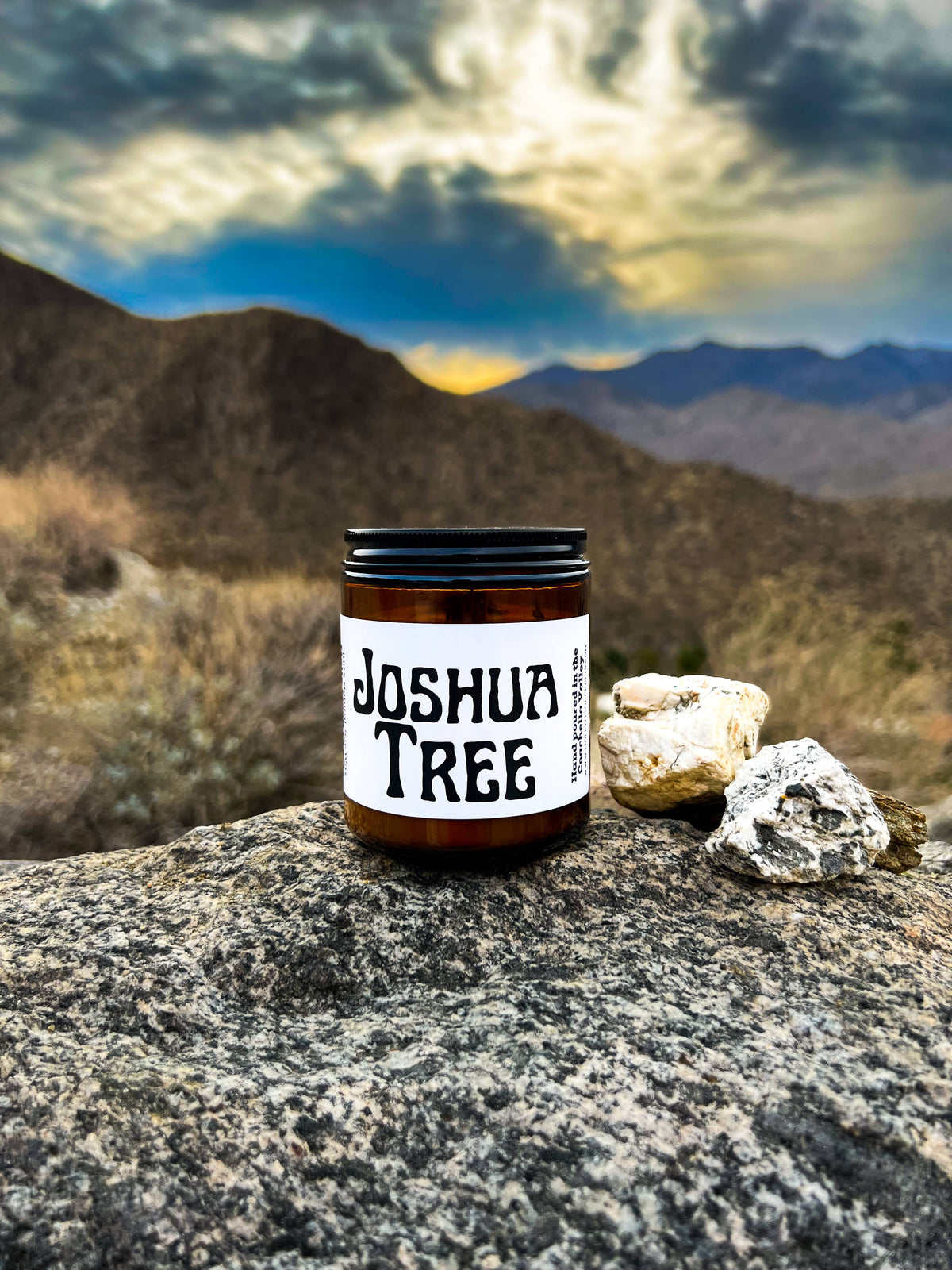 Molly Moon Crafts • Joshua Tree Jar Candle
