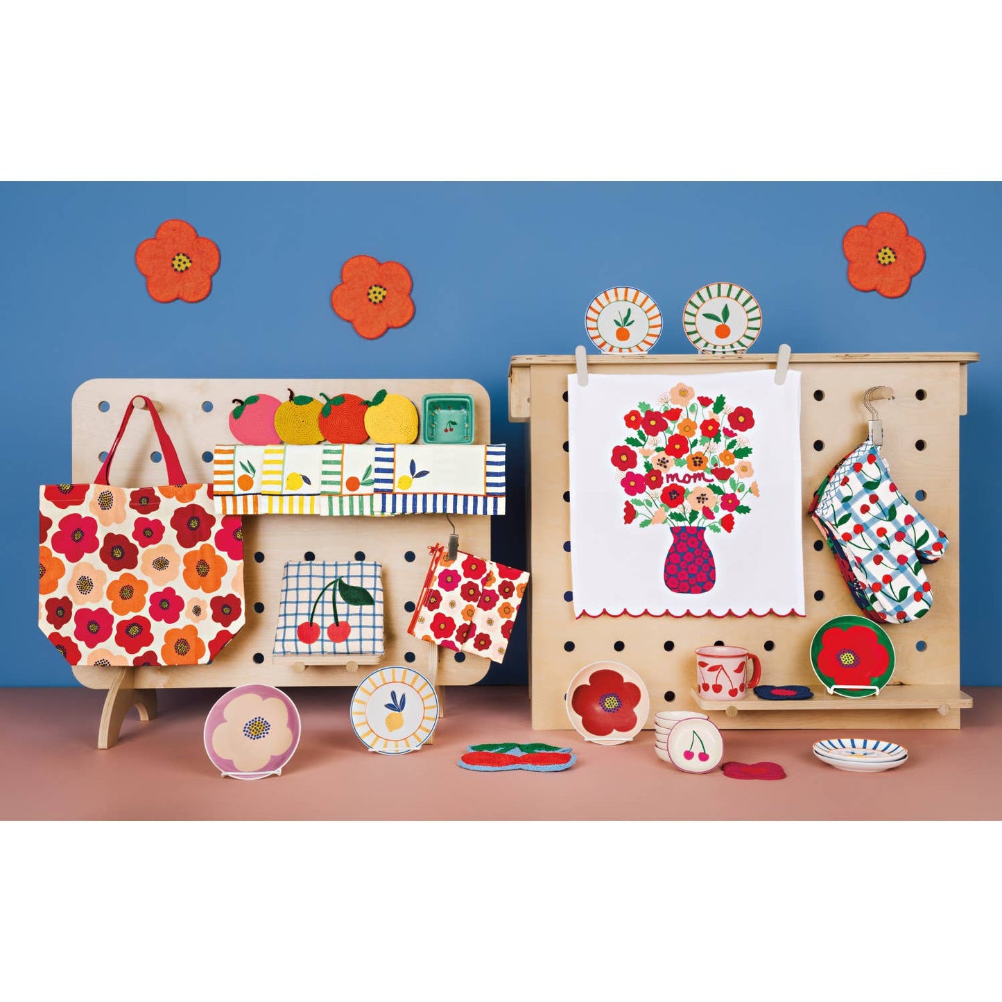 Danica • Very Cherry Oven Mitts Set of 2