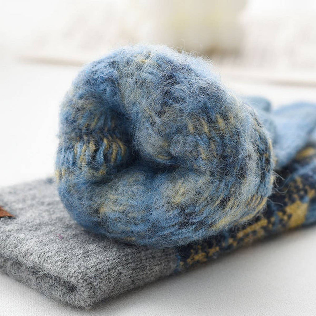 SALE • Plaid Wool Gloves - Touch Screen Friendly