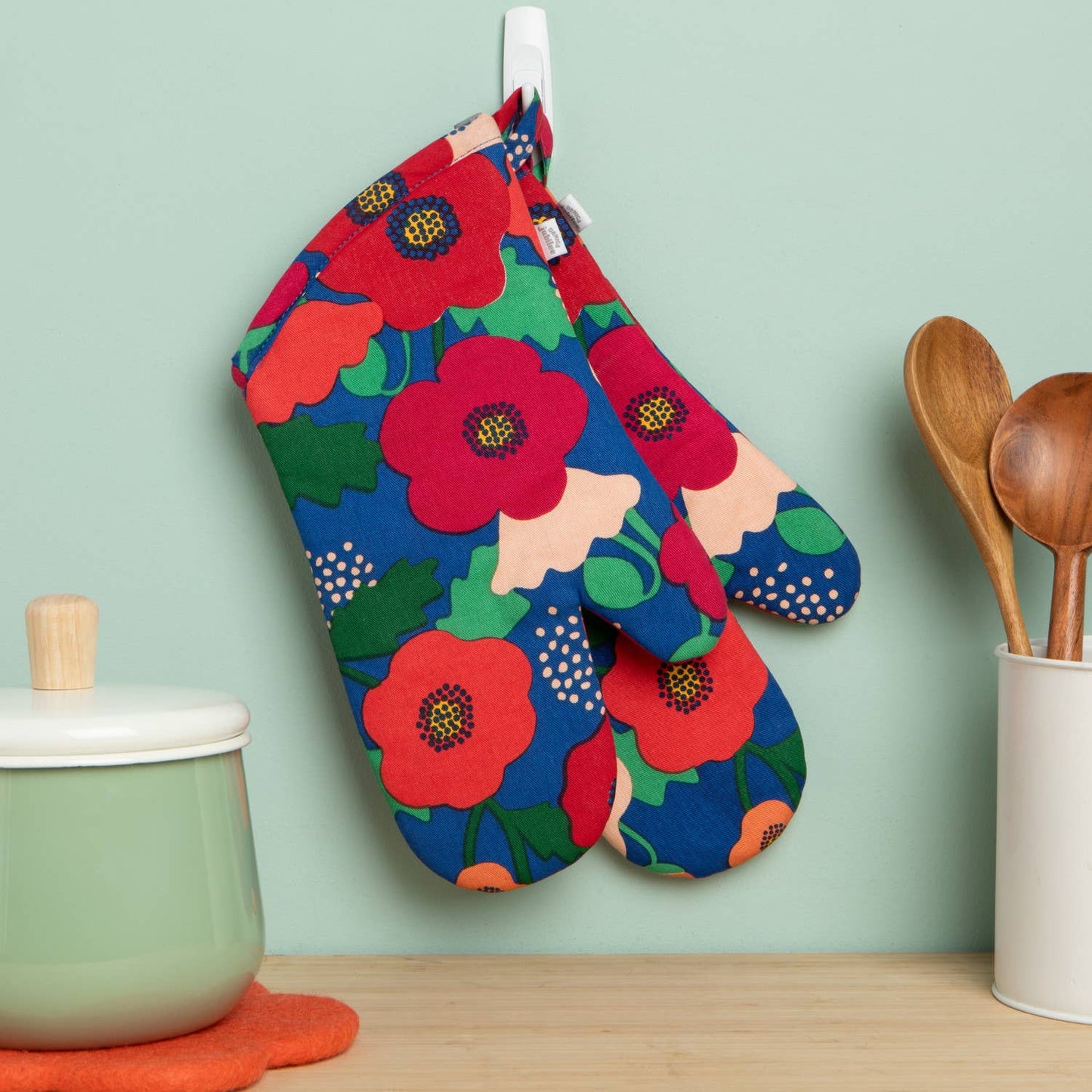 Danica• Poppy Oven Mitts Set of 2