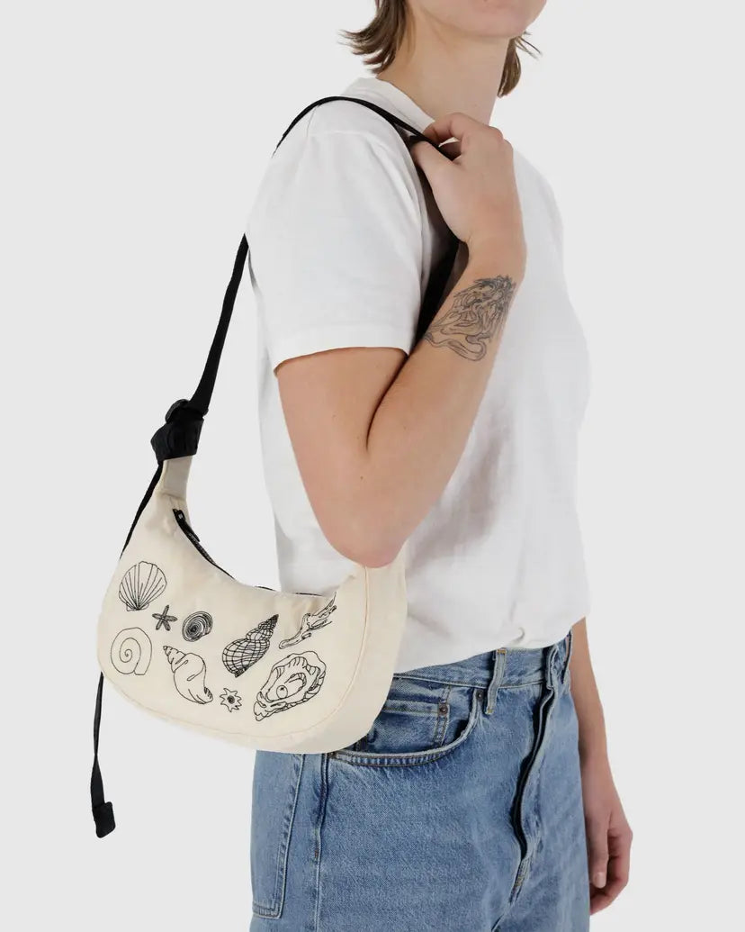 BAGGU - “Embroidered Shells” Small Nylon Crescent Bag