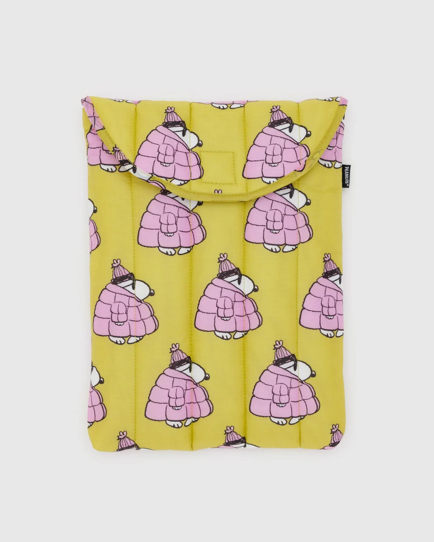BAGGU • “Puffer Snoopy” 13”/14” Puffy Laptop Sleeve