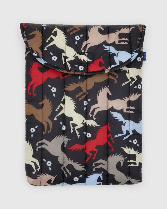 BAGGU • “Horse Cut Out” 16” Puffy Laptop Sleeve