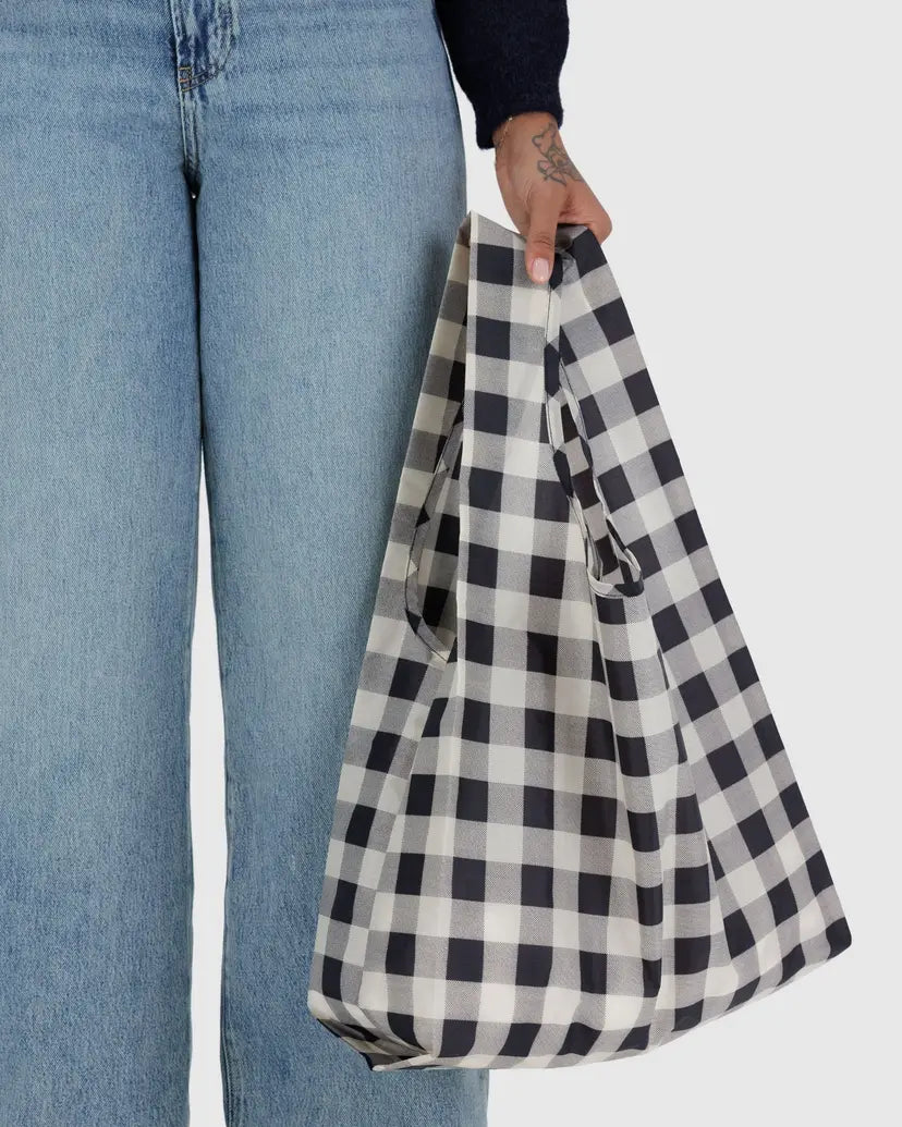 BAGGU • “Black And White Check” Standard Baggu