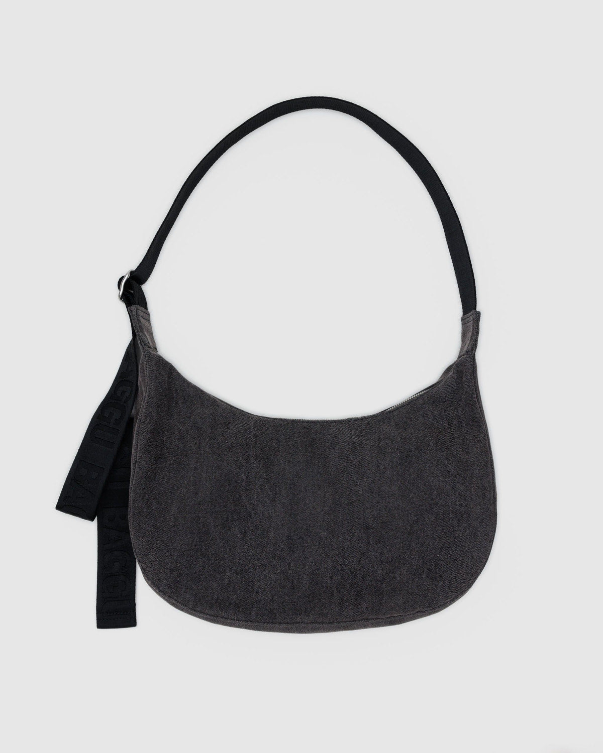 BAGGU • Dark Wash Denim Medium Crescent Bag