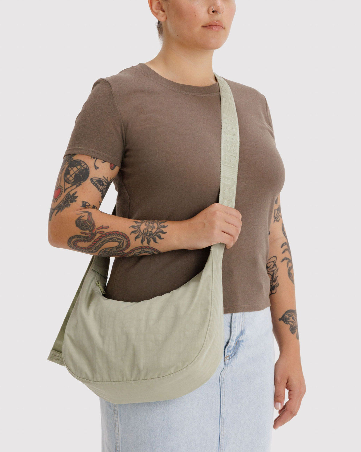 BAGGU • “Celadon” Medium Crescent Bag