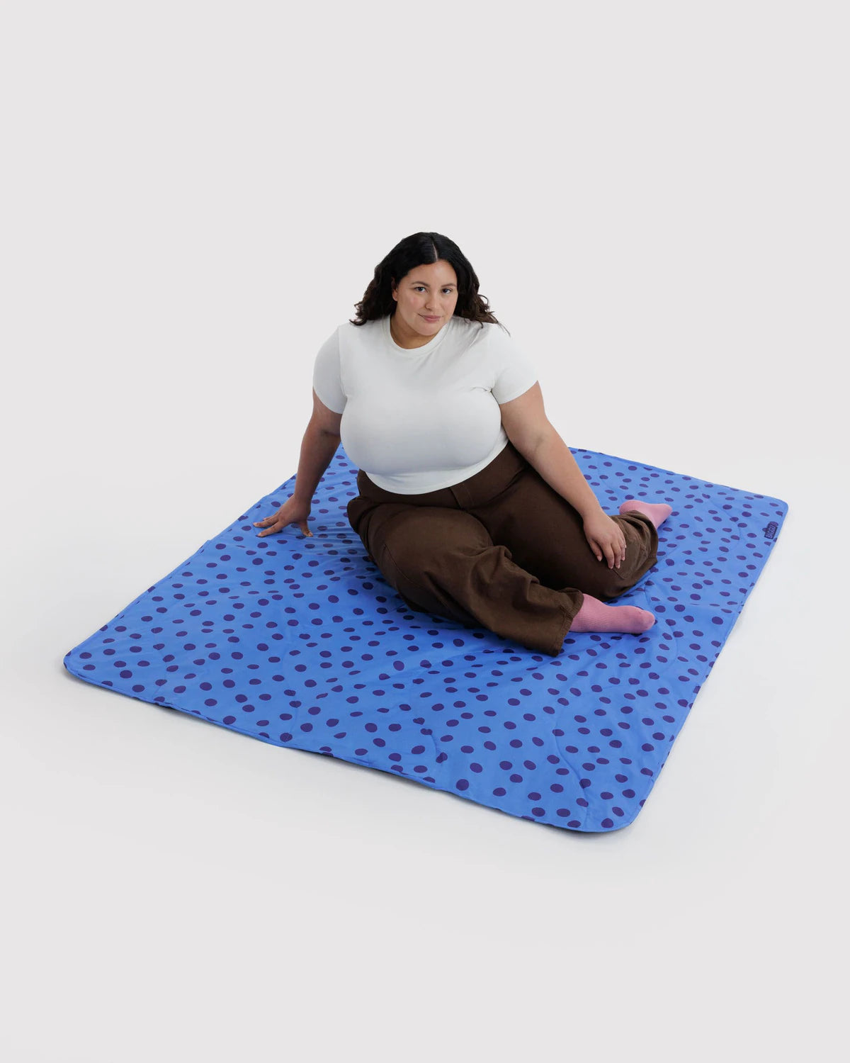 BAGGU • Blue Polka Dot Puffy Picnic Blanket