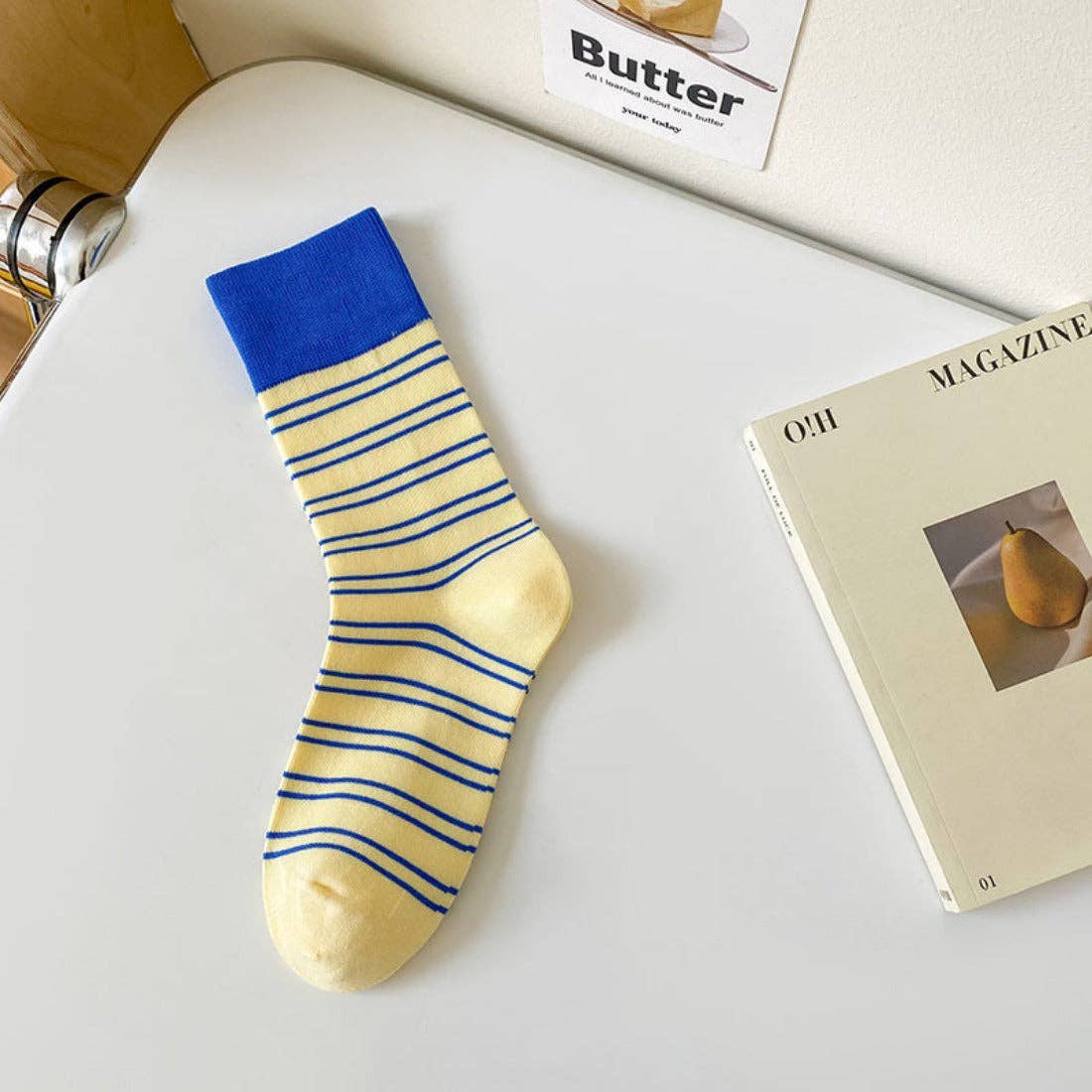 Contrast Stripe Mid-Calf Socks