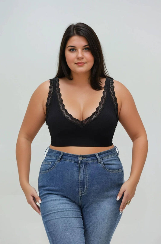Curve Chic Lace Bralette Plus Size