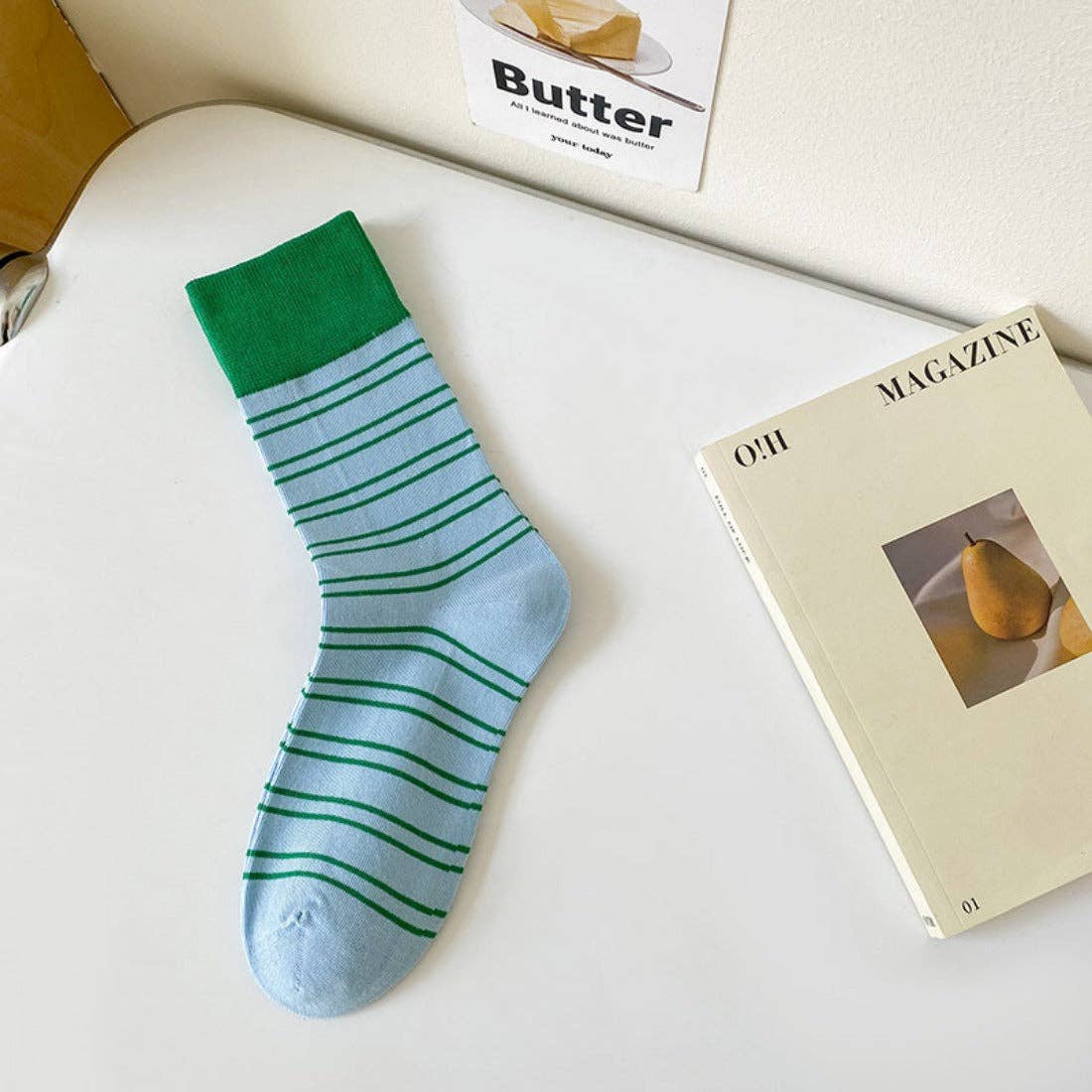 Contrast Stripe Mid-Calf Socks