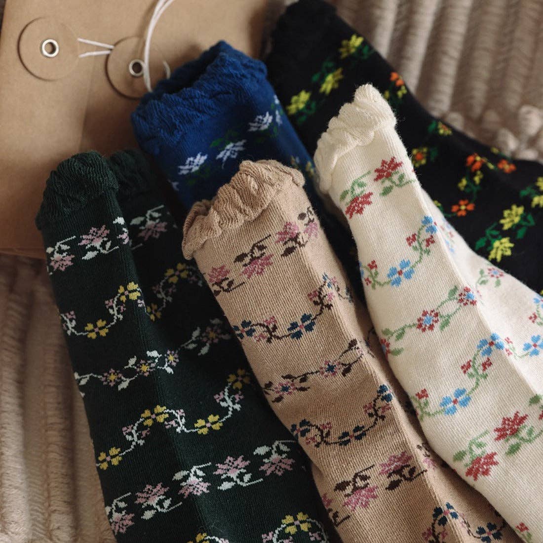 Vintage Floral Puff Socks