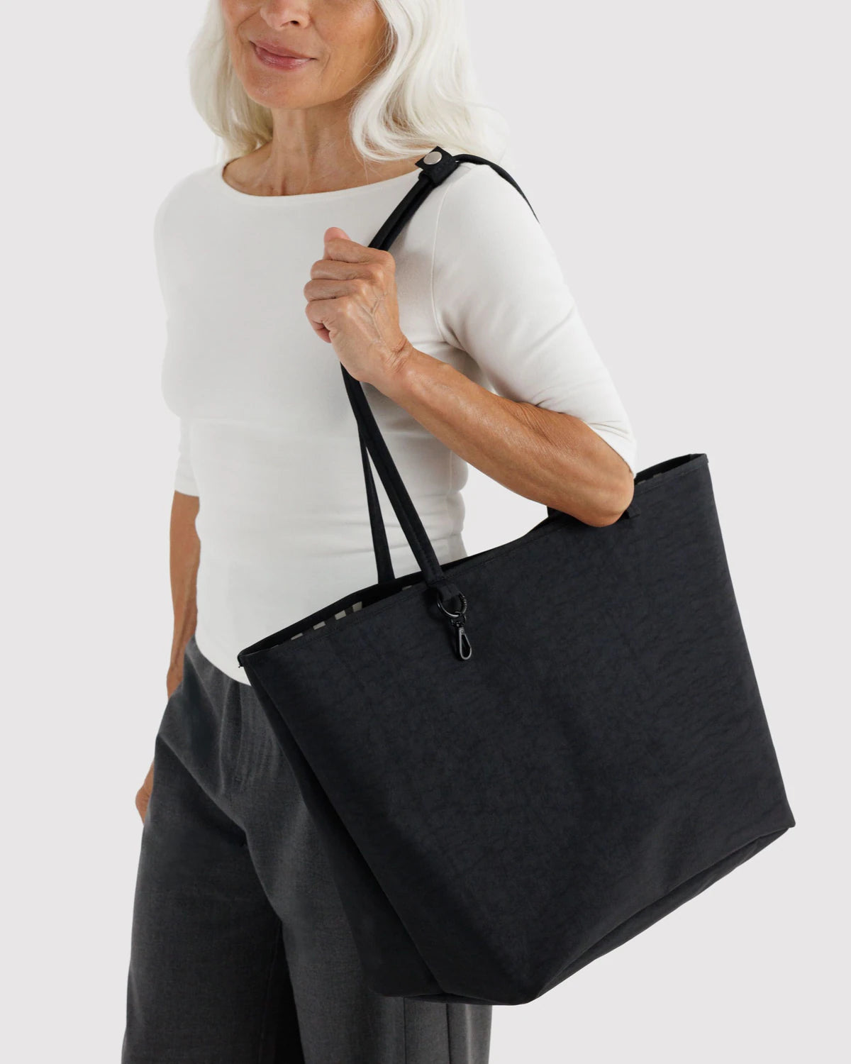 BAGGU • “Black Mix” Large Nylon Reversible Tote