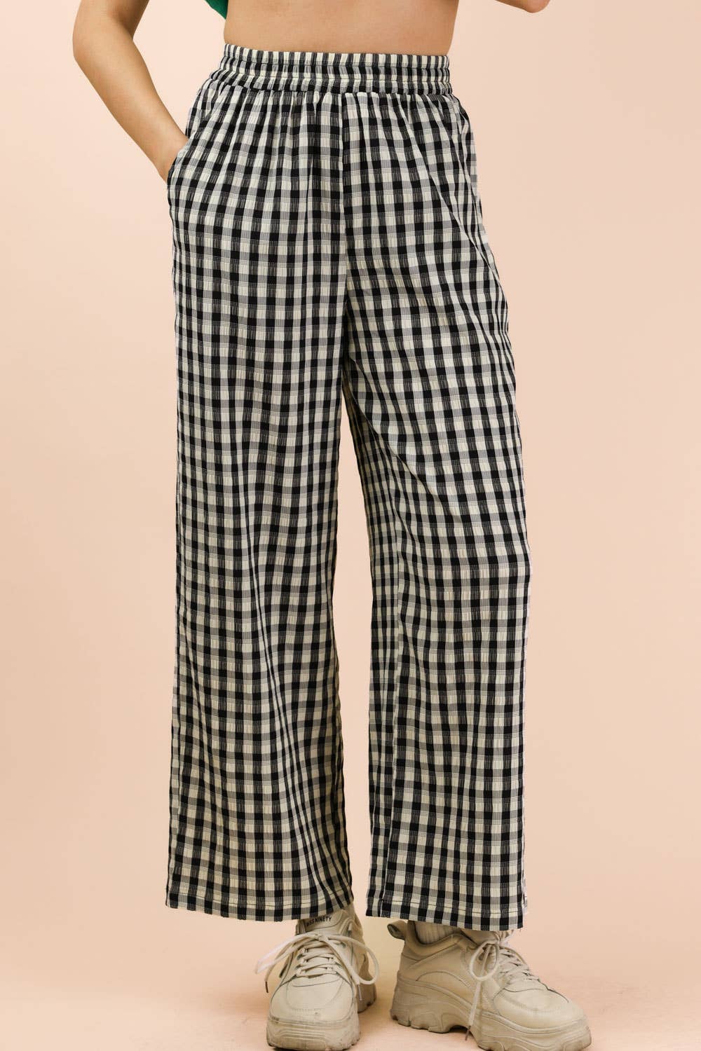 VERY J • Gingham Casual Elastic Relaxed Bottom Pants