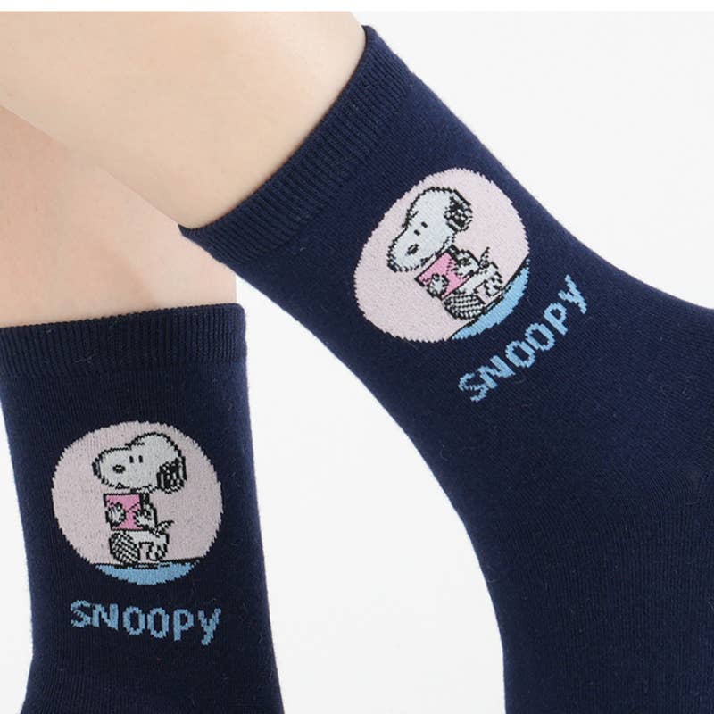 Snoopy • Cotton Crew Socks